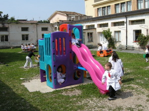 1 giardino infanzia della scuola